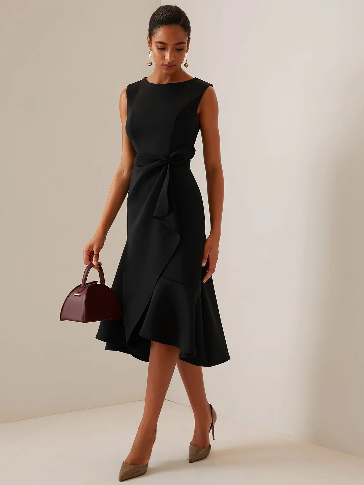 Black Sleeveless Midi Elegant A-line Dress with Waist Twist for Day-to-Night