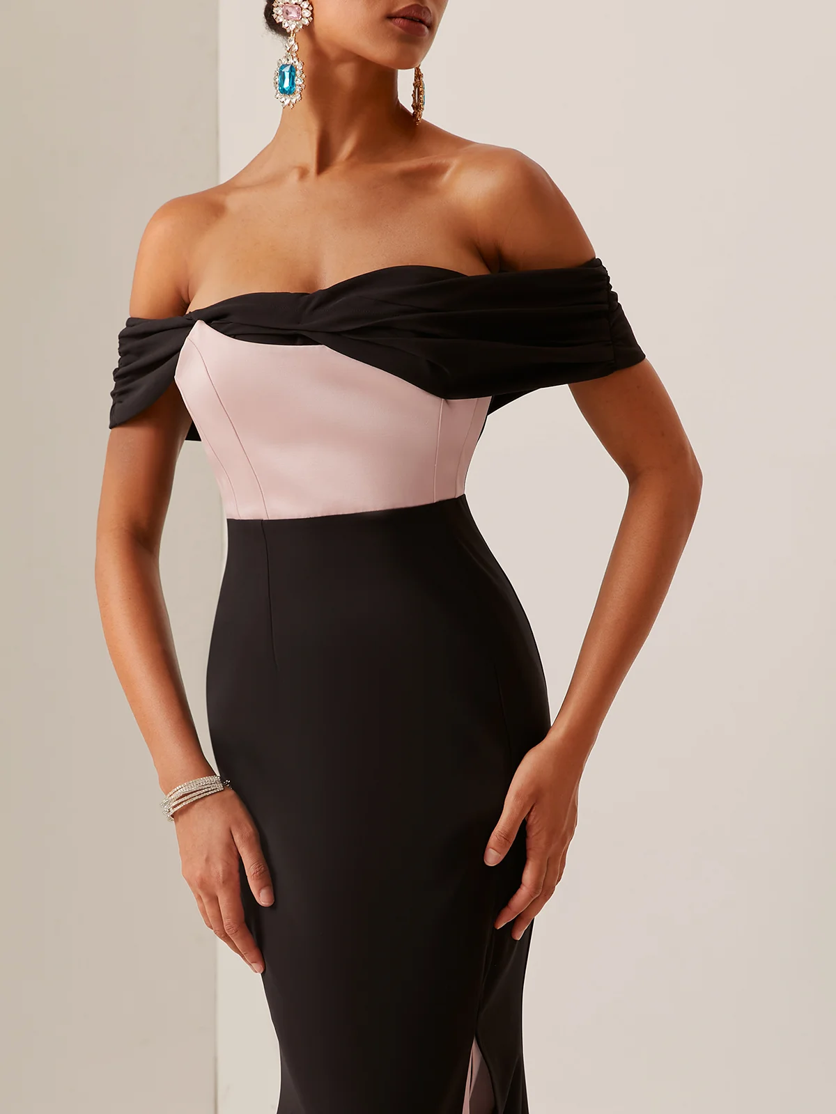 Black-pink Color Block Off The Shoulder Slit Mermaid Gown