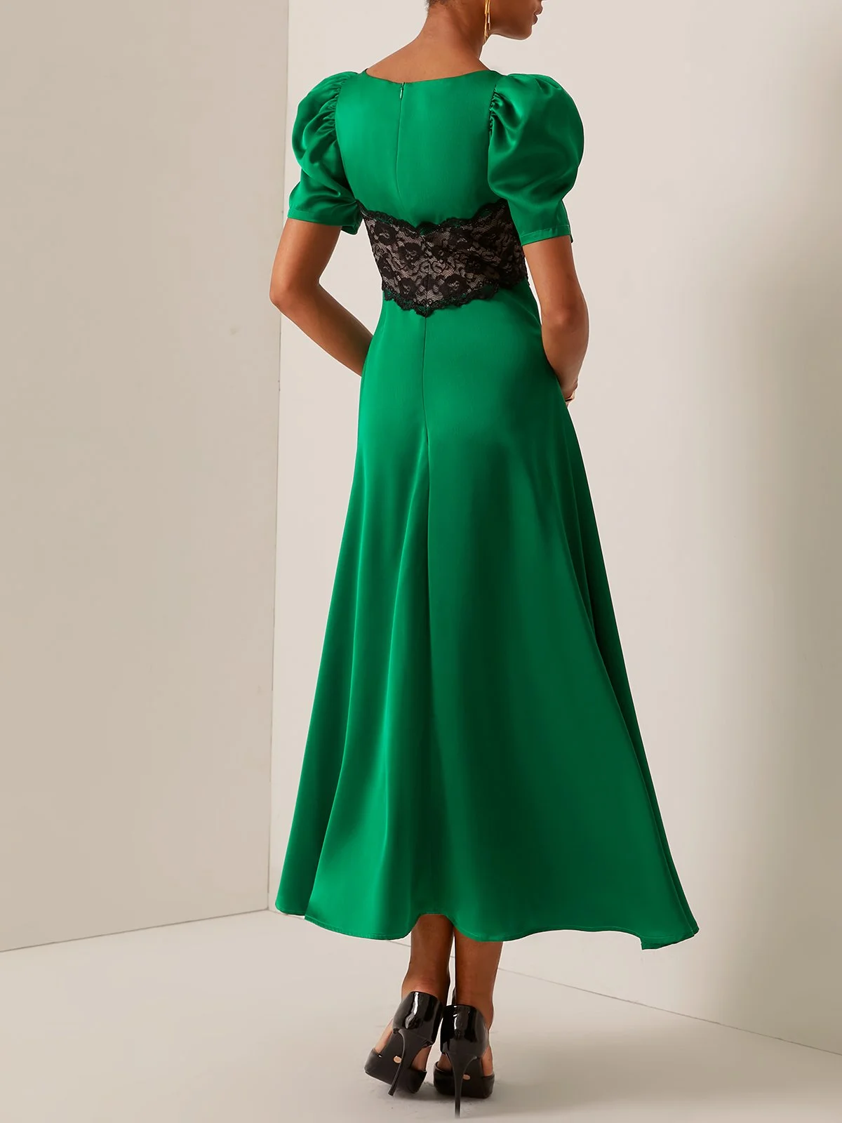 Green Lace Short Sleeve A-Line Maxi Dress