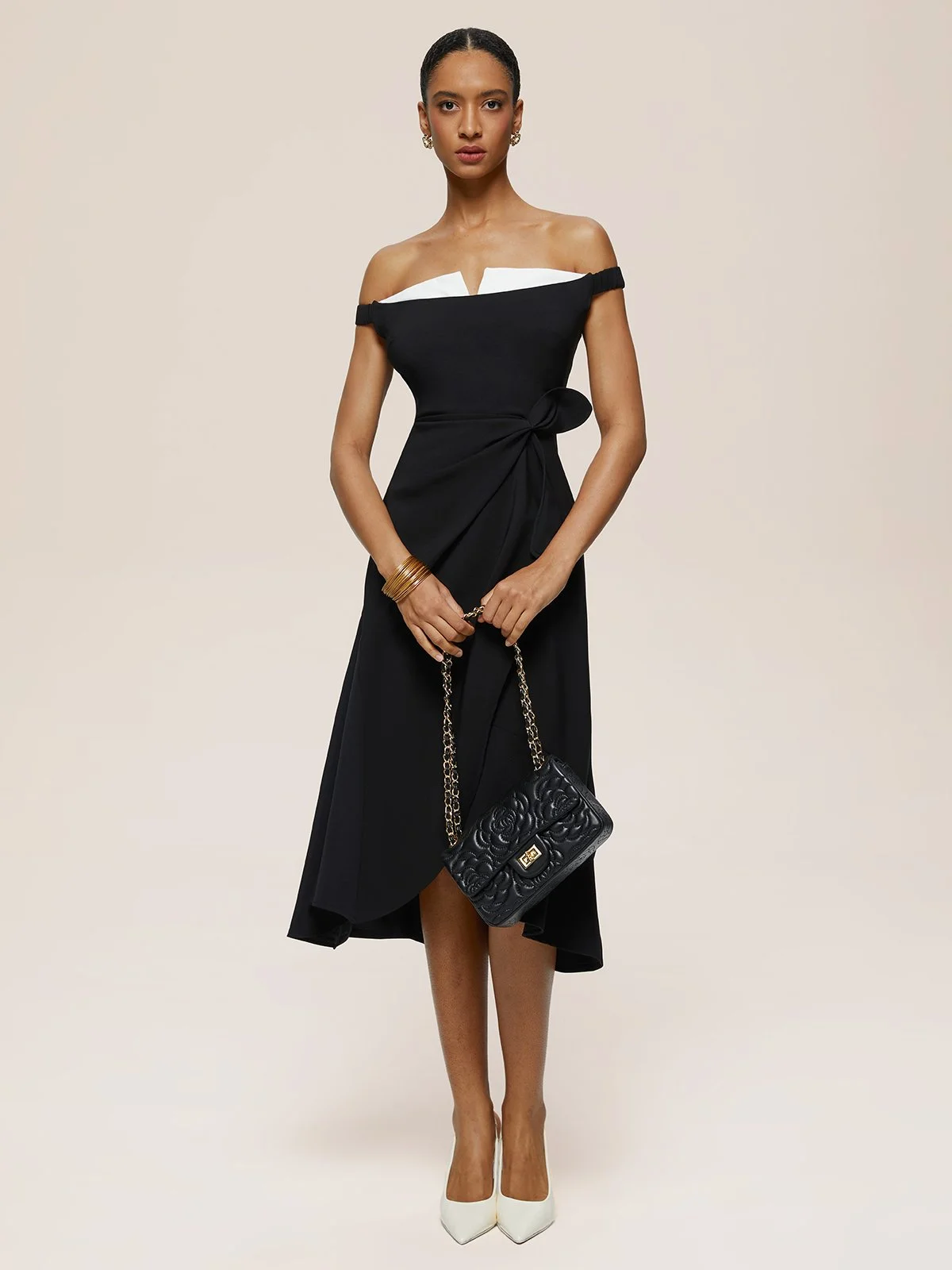 Black Off The Shoulder Sleeveless A-Line Midi Dressss