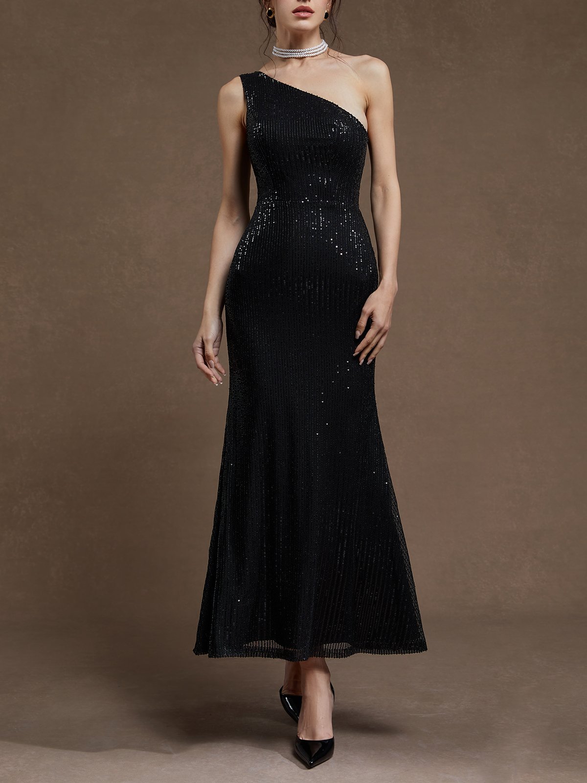 Black Rhinestone Bow Velvet Crew Neck Sleeveless Sheath Maxi Dress