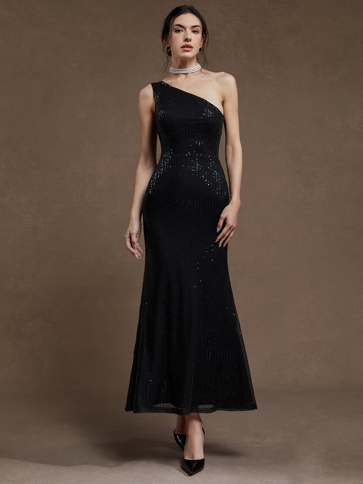 Black Rhinestone Bow Velvet Crew Neck Sleeveless Sheath Maxi Dress