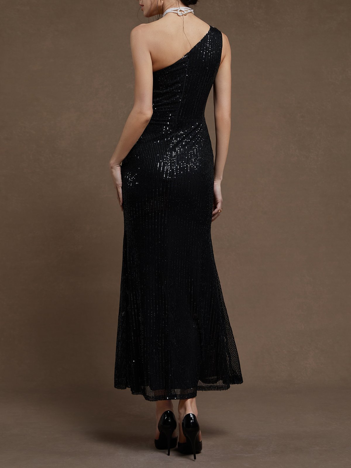 Black Rhinestone Bow Velvet Crew Neck Sleeveless Sheath Maxi Dress