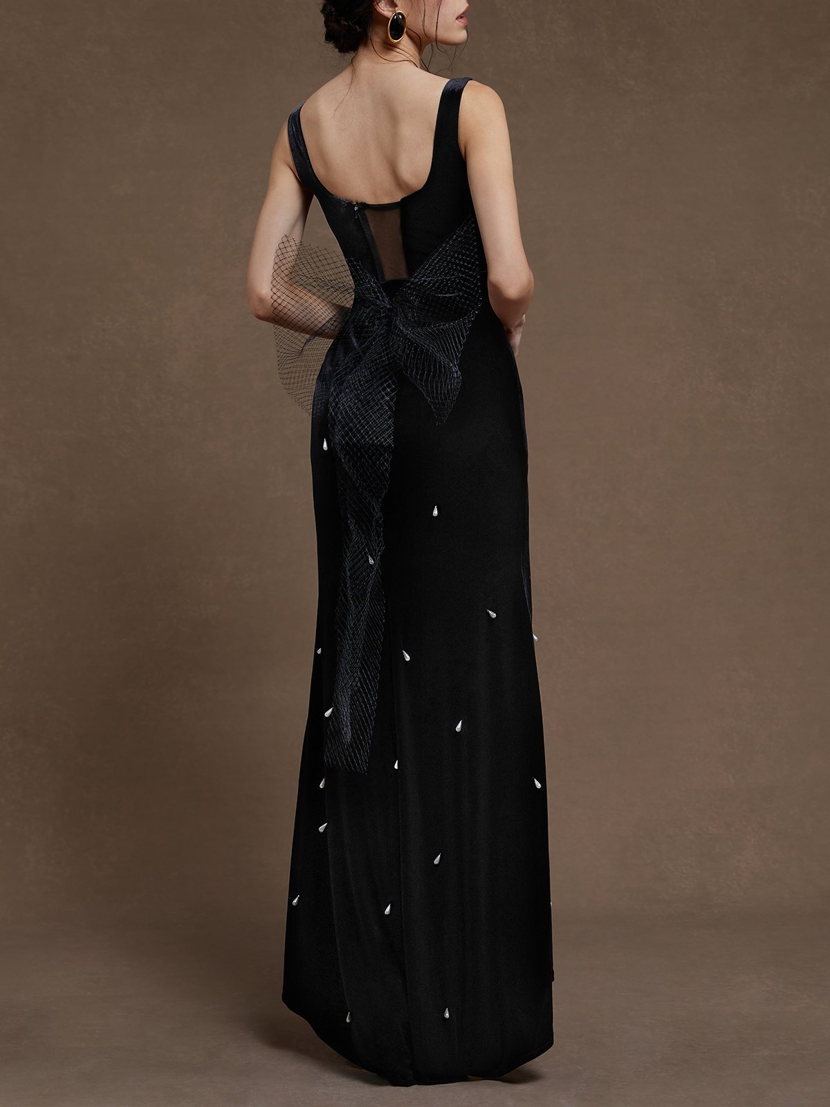 Black Velvet Spaghetti Sleeveless A-Line Gown