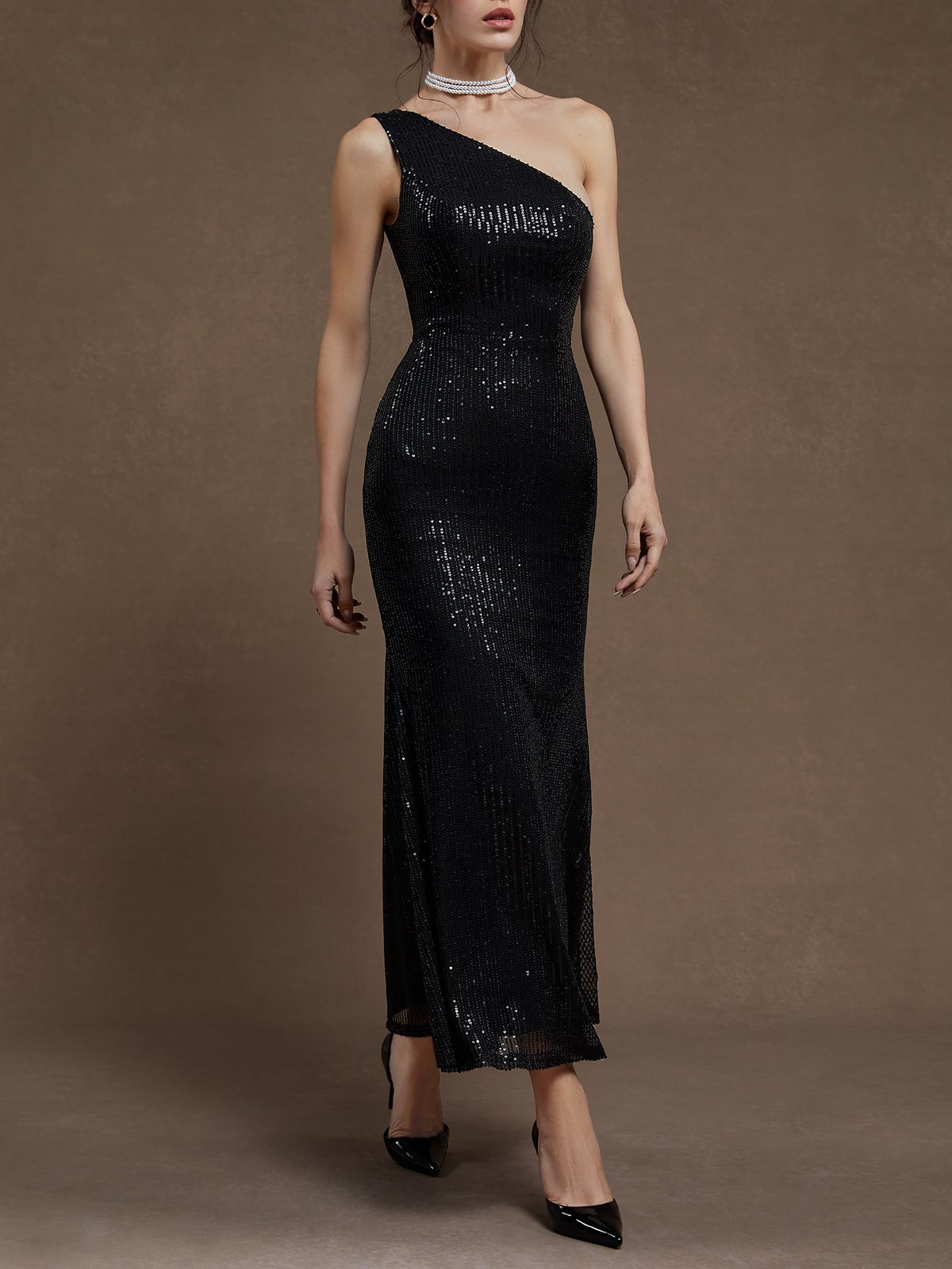 Black Rhinestone Bow Velvet Crew Neck Sleeveless Sheath Maxi Dress