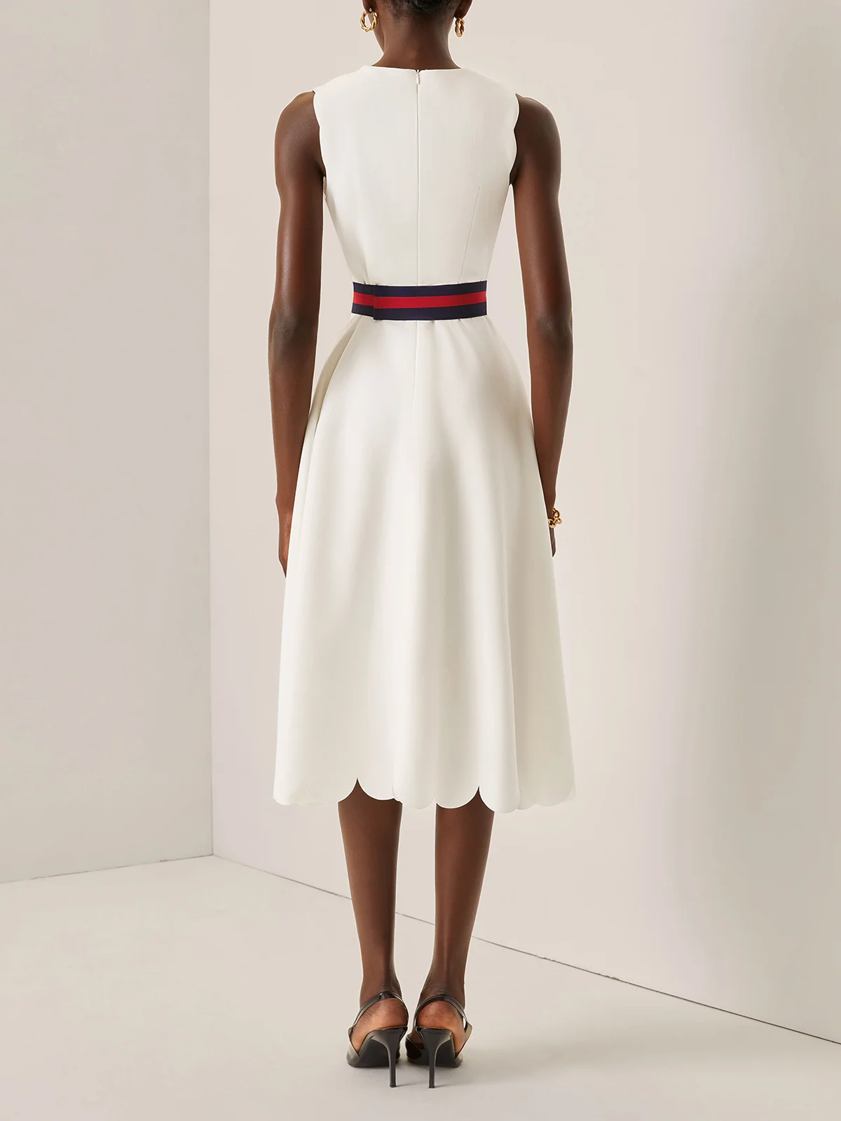White Buckle Classic Crew Neck Sleeveless A-Line Midi Dress