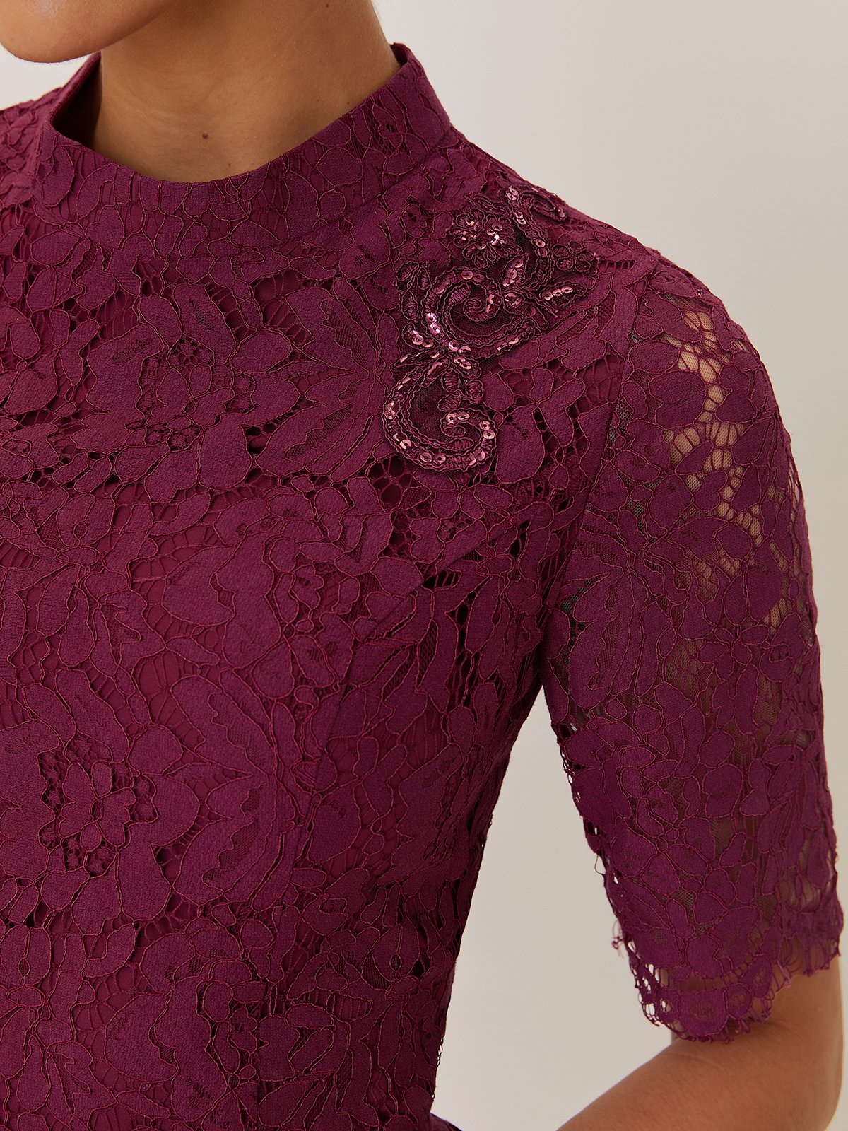 Wine Red Lace Prom Dress Crew Neck Half Sleeve A-Line Midi Dress