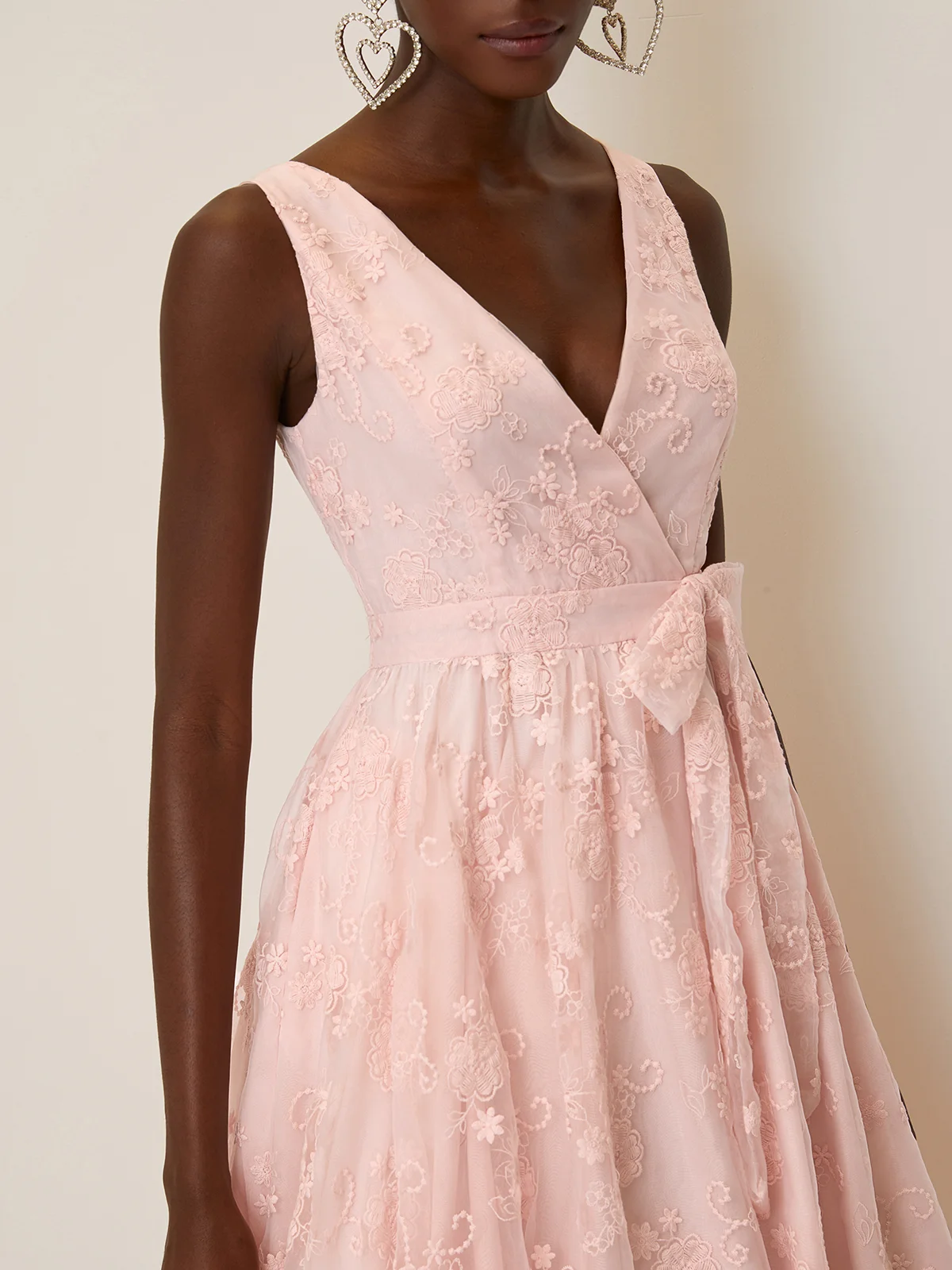 Light Pink Bow Classic V Neck Sleeveless A-Line Midi Dress
