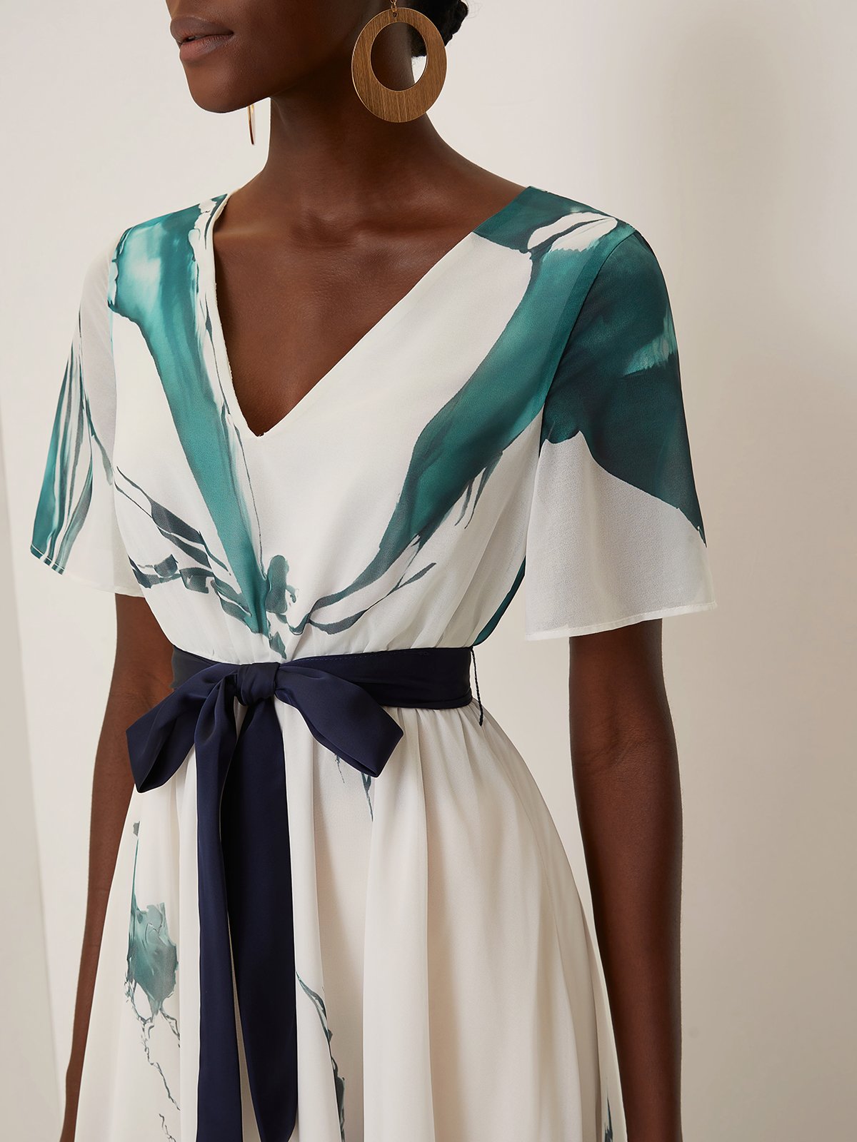 Blue Floral Chiffon V Neck Short Sleeve A-Line Maxi Dress
