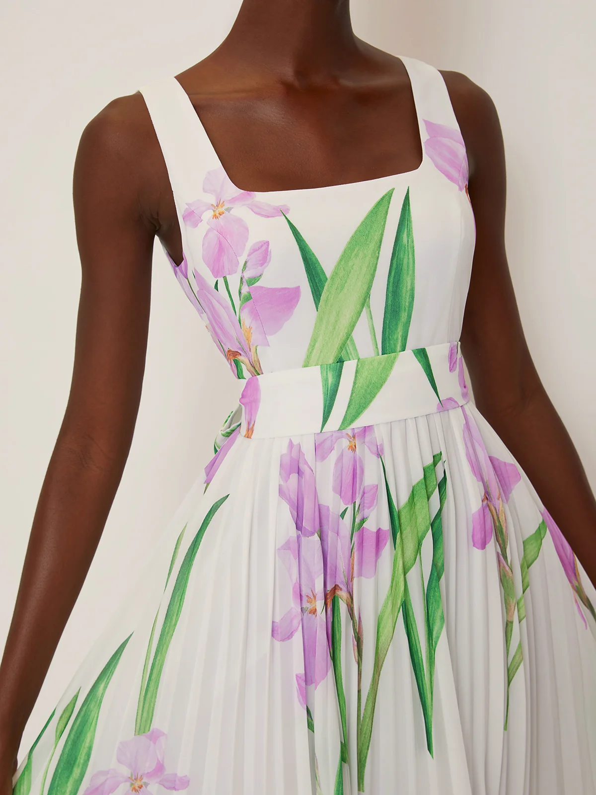 White Pleated Floral Chiffon Square Neck Sleeveless A-Line Maxi Dress