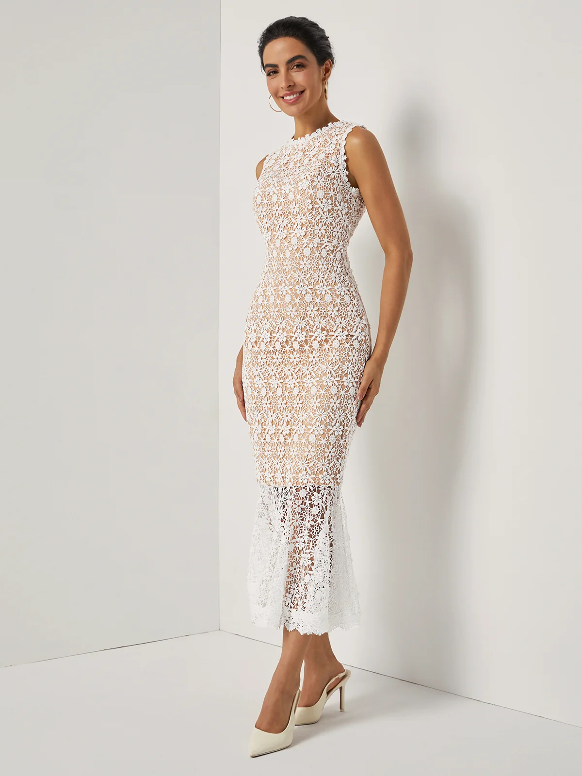 White Lace Lace Crew Neck Sleeveless Mermaid Maxi Dress