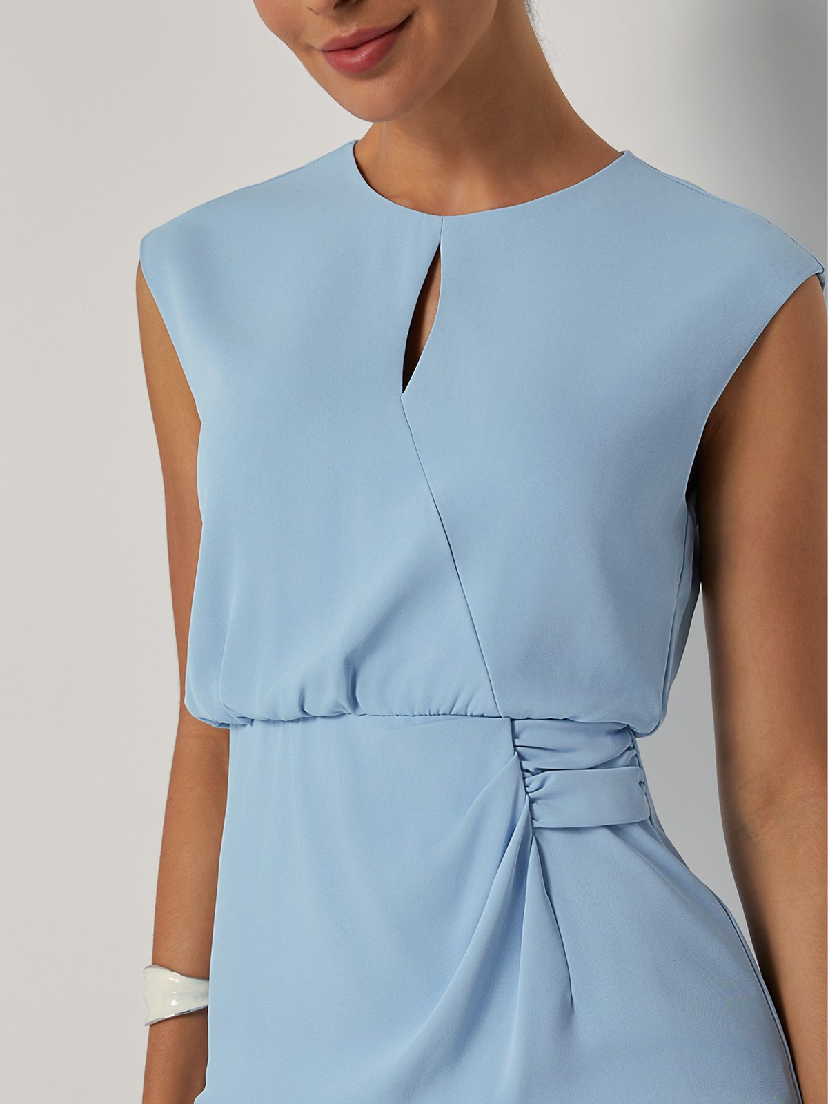 Light Blue Ruched Cut Out Classic Crew Neck Cap Sleeve Sheath Midi Dress