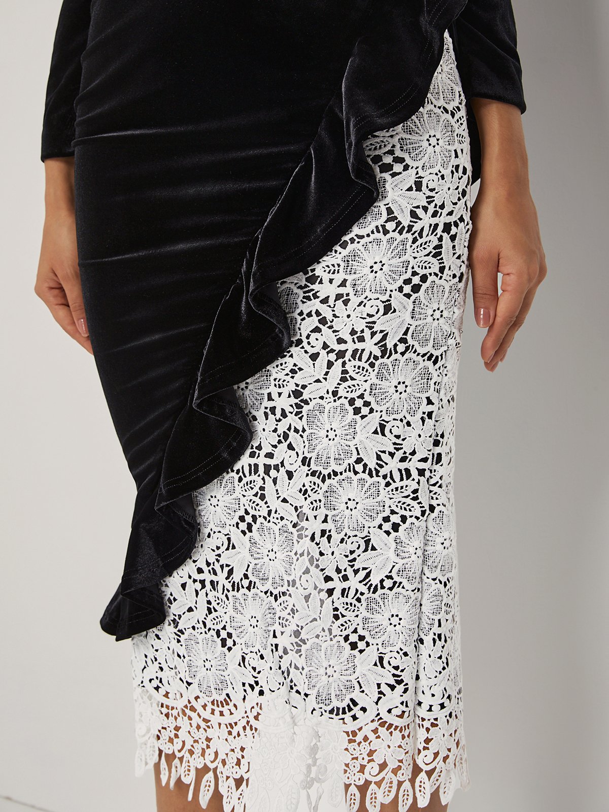 Black Lace Ruffled Velvet Square Neck Long Sleeve Sheath Midi Dress