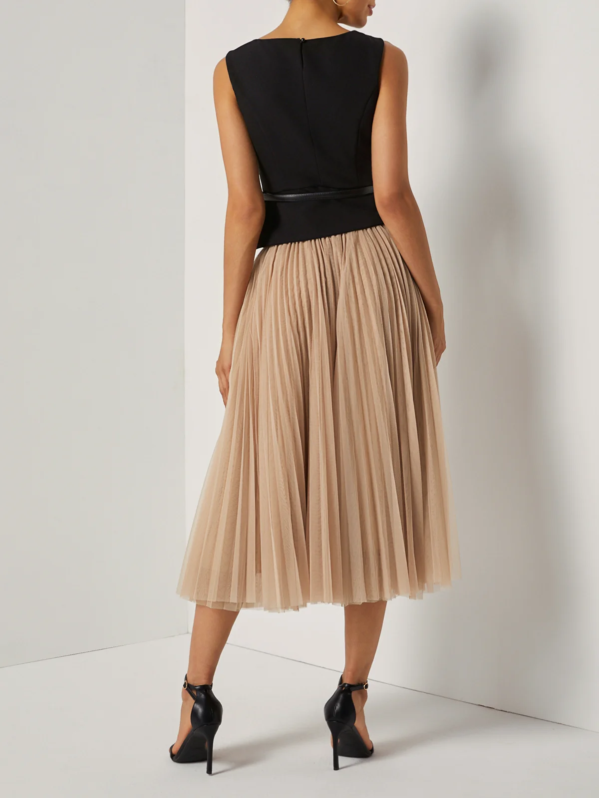 Light Khaki Asymmetrical Boat Neck Top with Skirt Two-Piece Set With Belt