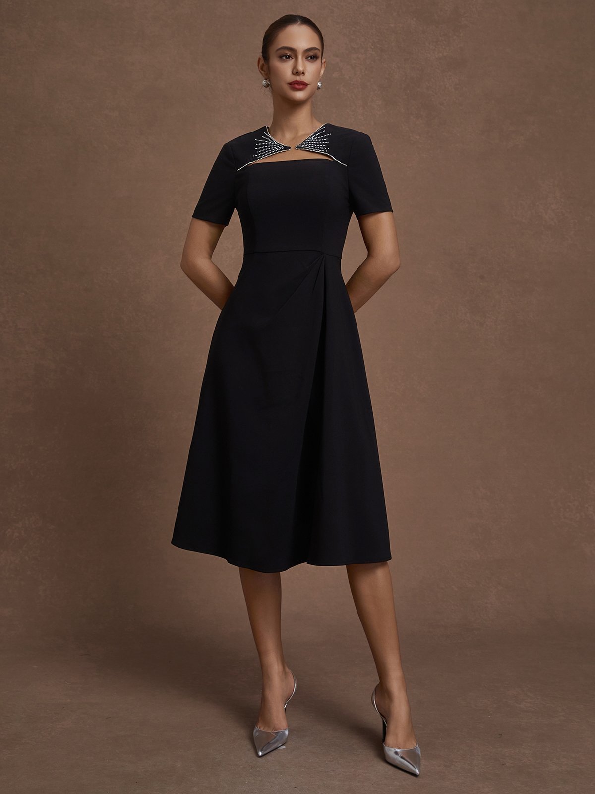 Black Ruched Hot Drilling Classic Crew Neck Short Sleeve A-Line Midi Dress