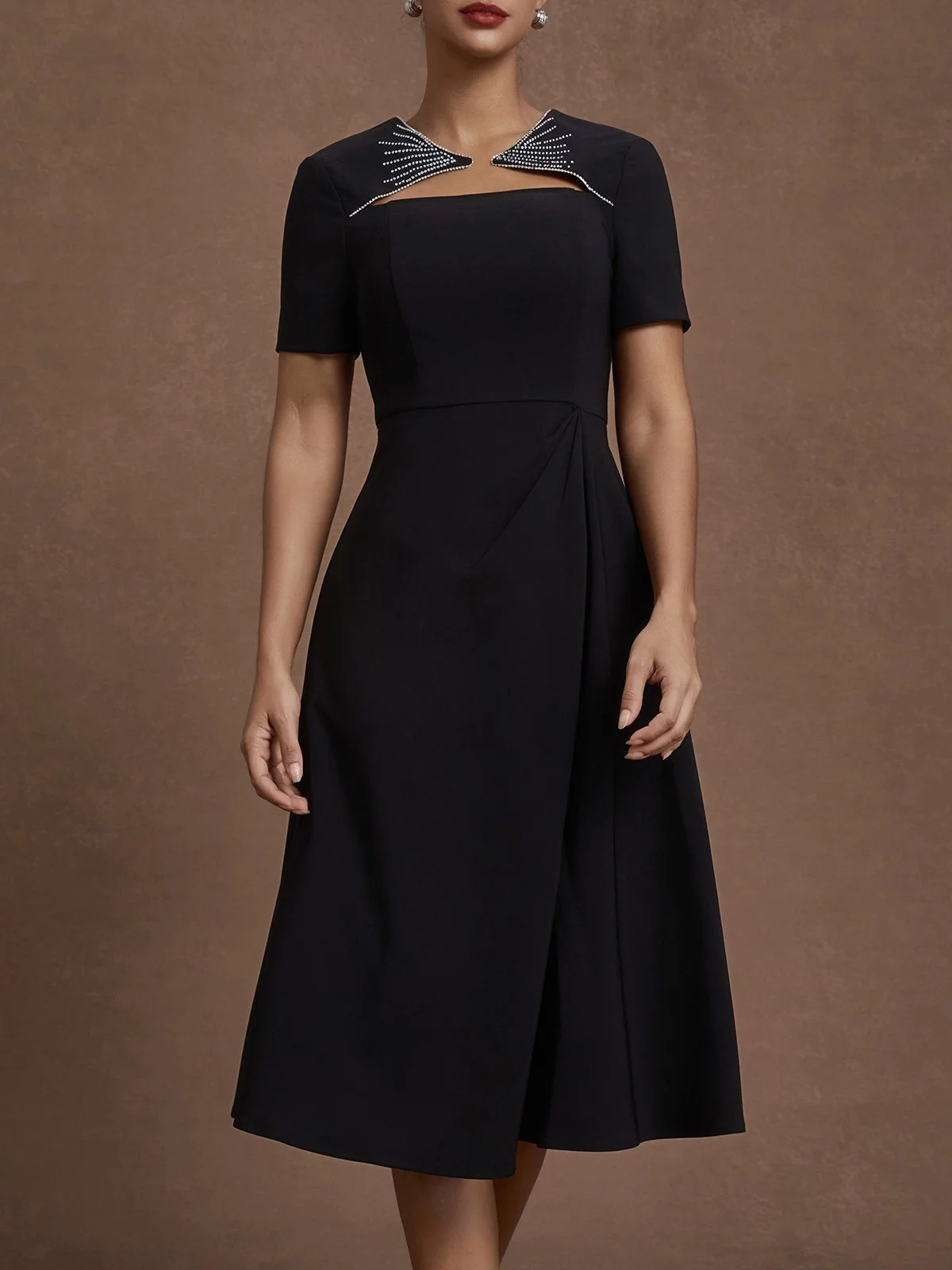 Black Ruched Hot Drilling Classic Crew Neck Short Sleeve A-Line Midi Dress