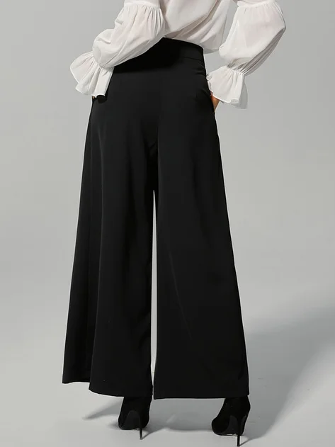 Women Black Wide-Leg Pants With Pockets