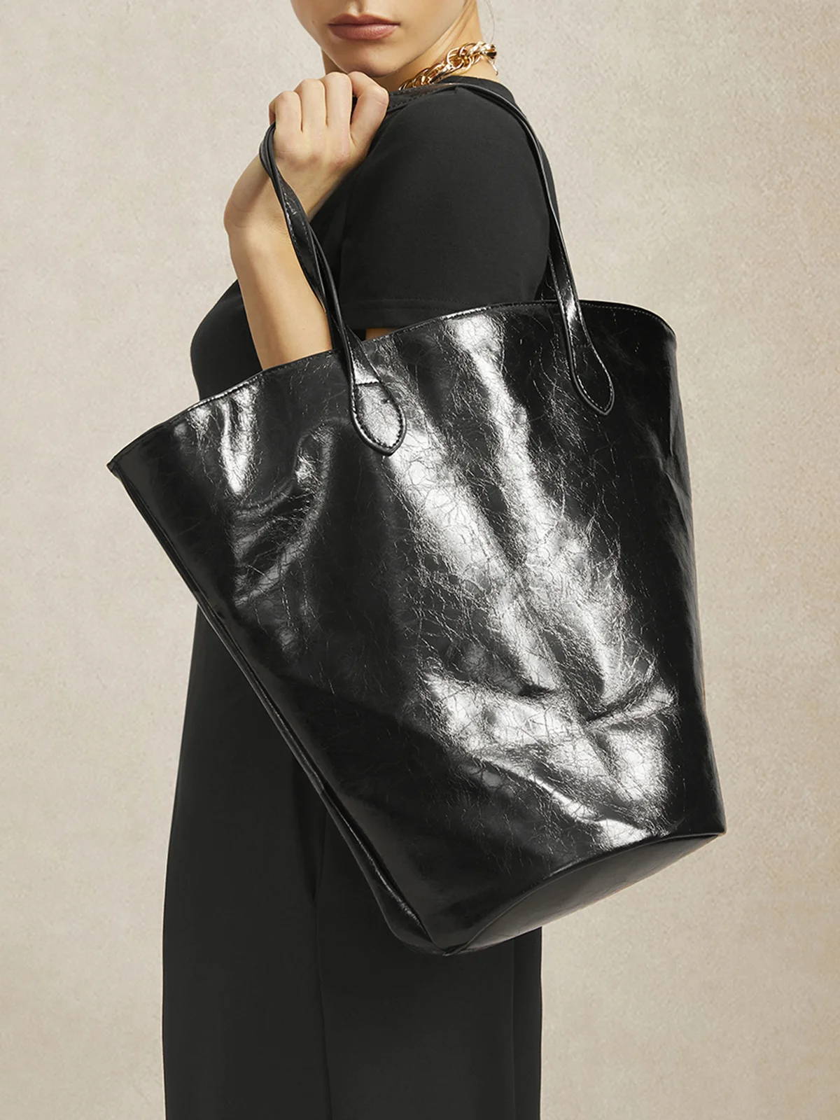 Minimalist Large Capacity Shoulder Tote Bag