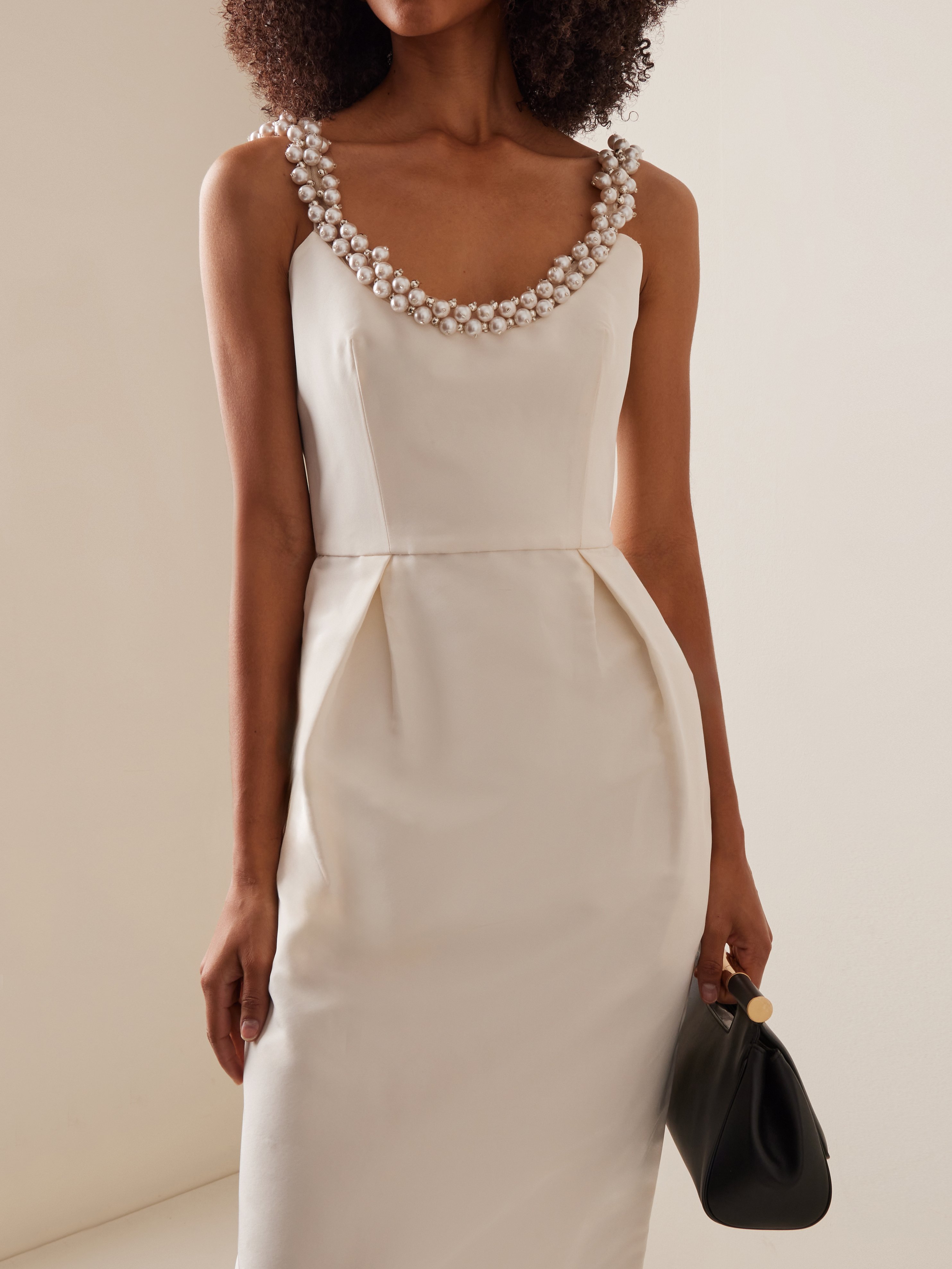 Off White Urban Plain Crew Neck Imitation Pearls Midi Dress