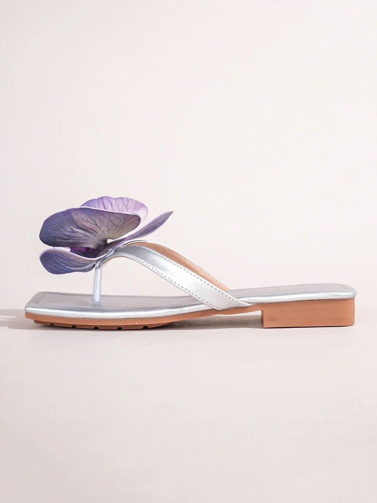 Elegant Imitation Phalaenopsis Flip-flop Sandals