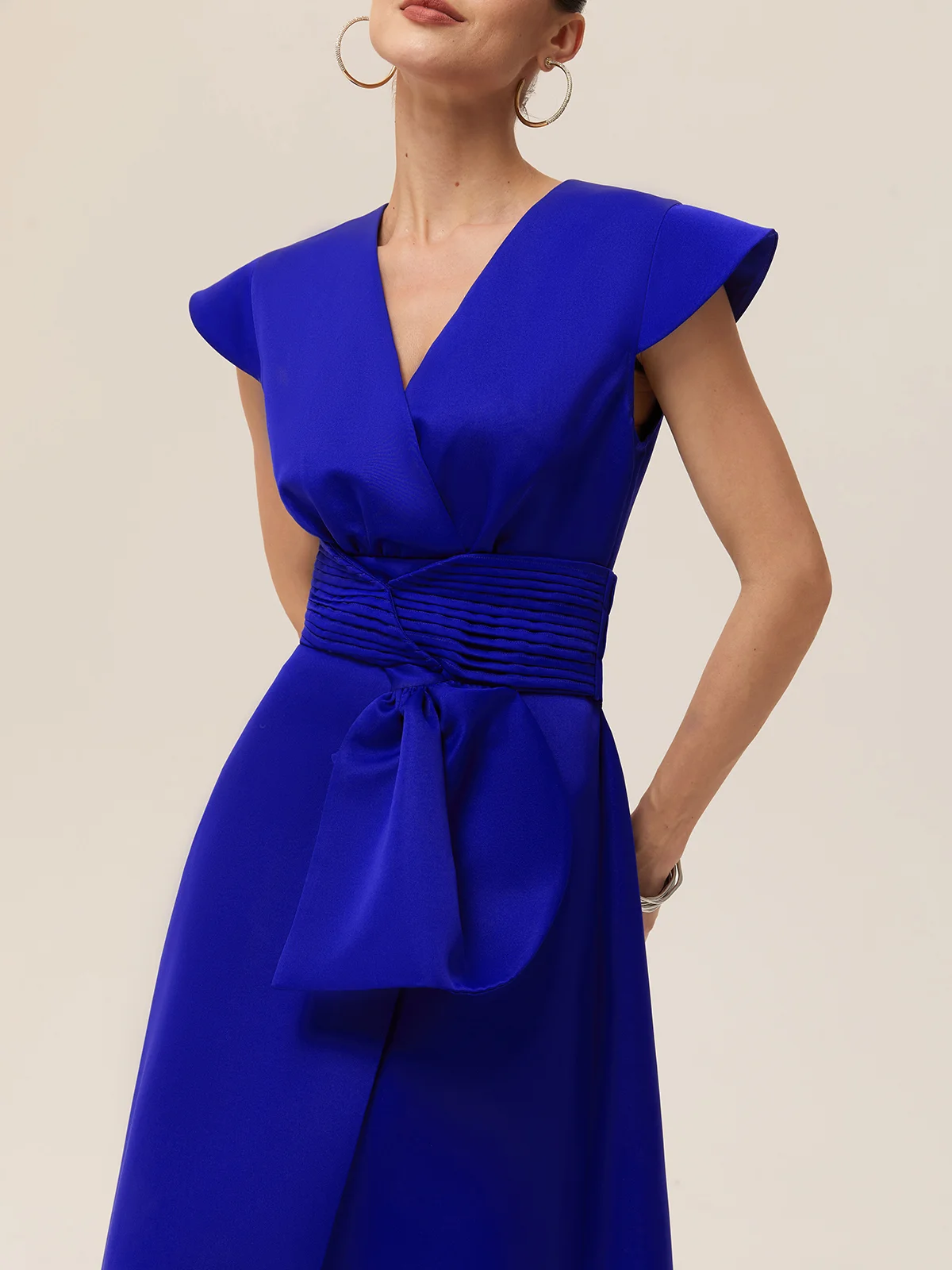 Dark Blue Ruched Bow Satin V Neck Cap Sleeve A-Line Maxi Dress