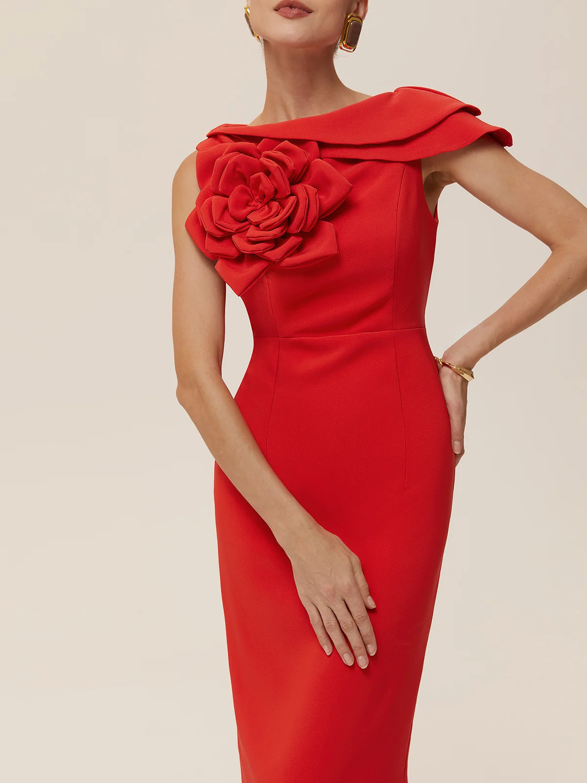 Red 3D Folds Boat Neck Sheath Midi Dress