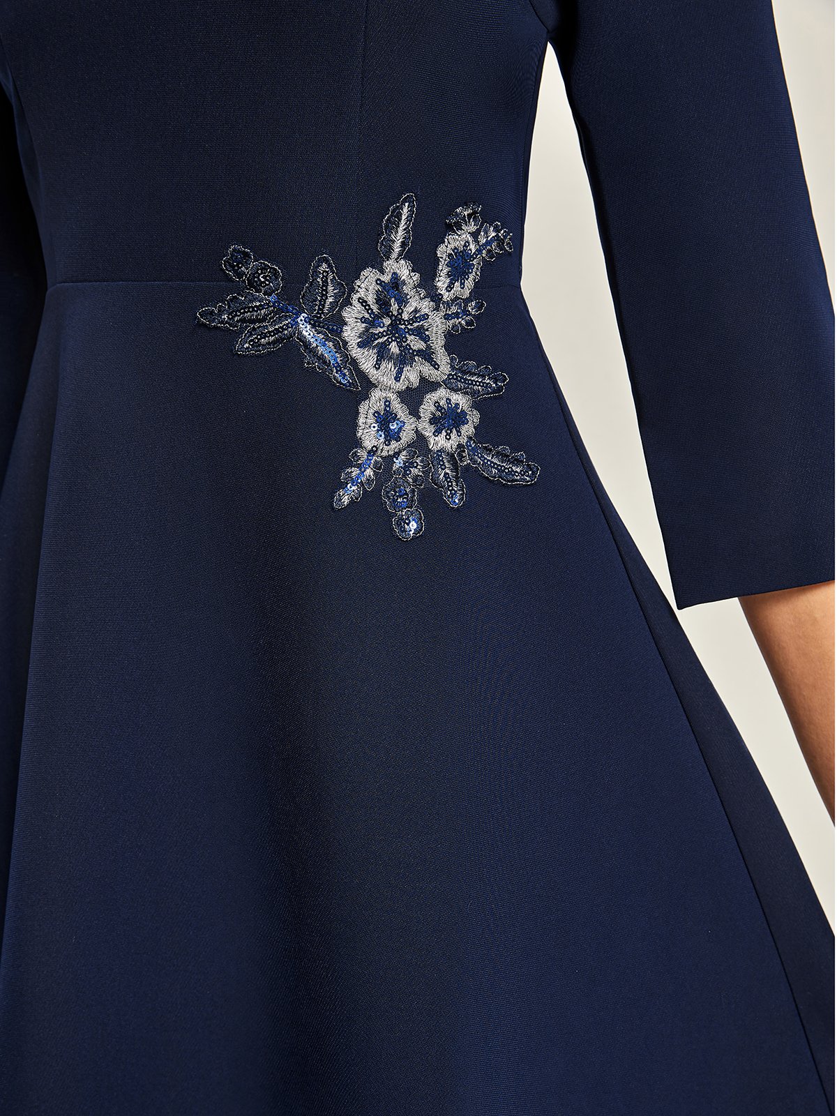 Blue Embroidery Classic Crew Neck Long Sleeve A-Line Midi Dress