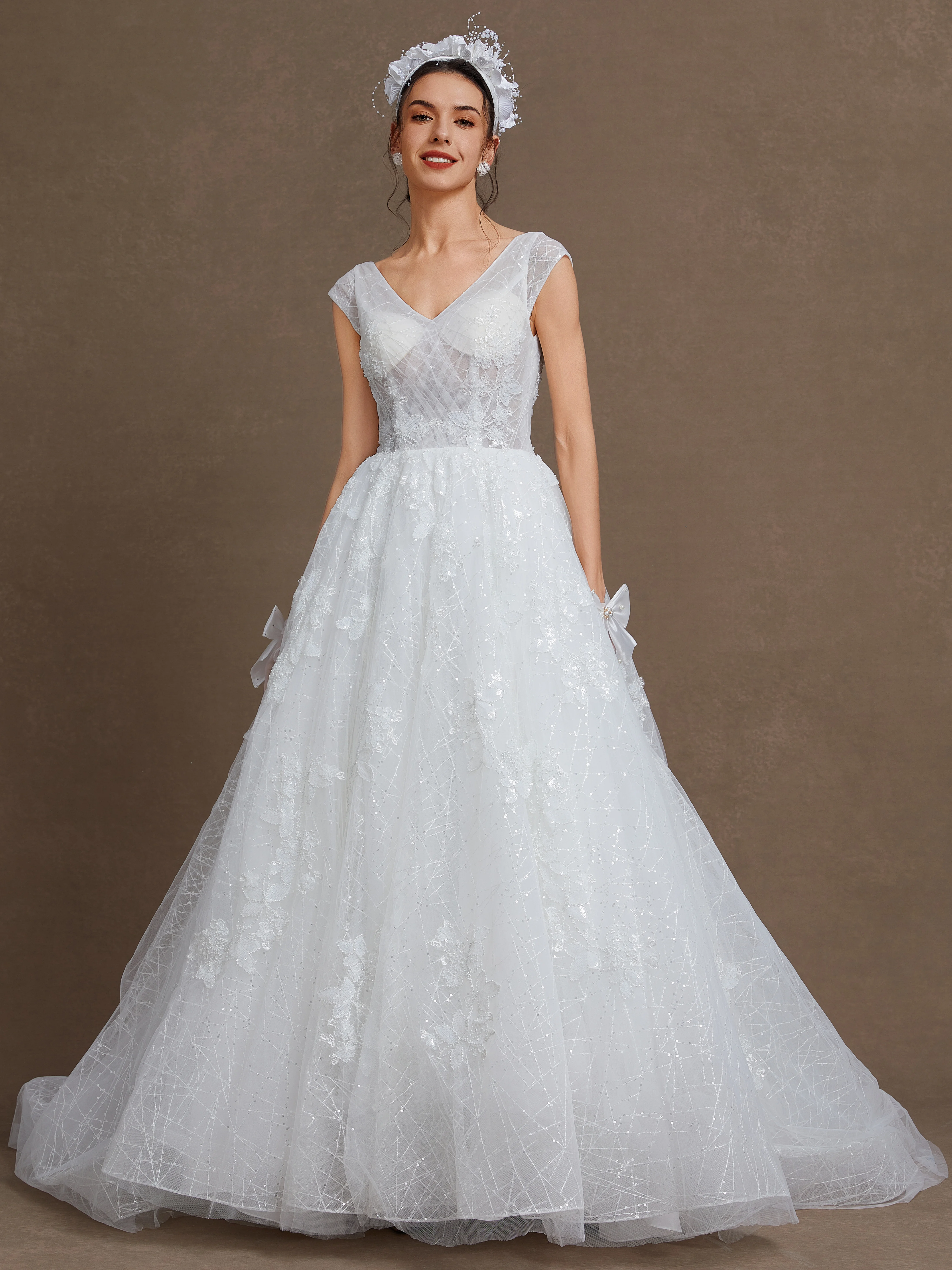 White Mesh Wedding Dress V Neck Sleeveless A-Line Gown