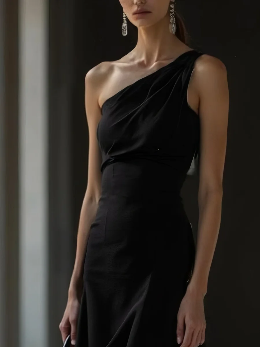 Black 3D Floral Mesh Classic One Shoulder Sleeveless A-Line Gown Dress