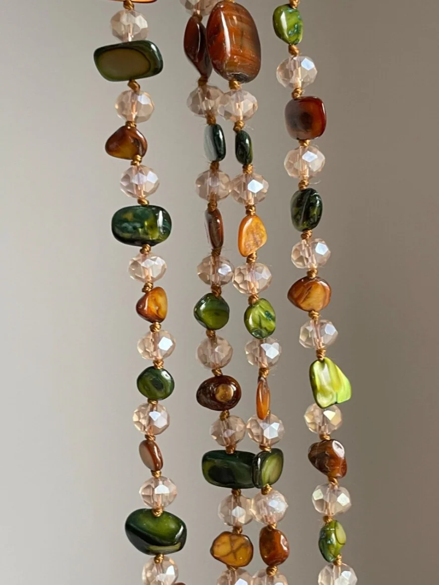 Vintage stackable necklace Bohemian colorful shell beaded double-layer necklace Retro light luxury holiday long necklace