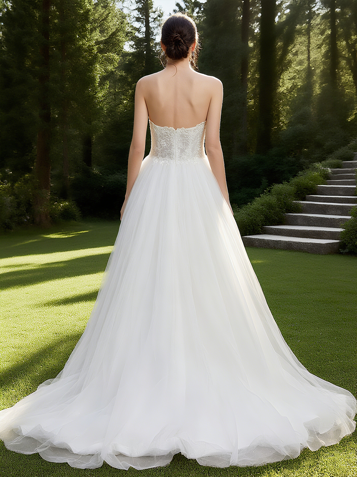White Mesh Bridal/Wedding Dress Strapless Sleeveless A-Line Gown
