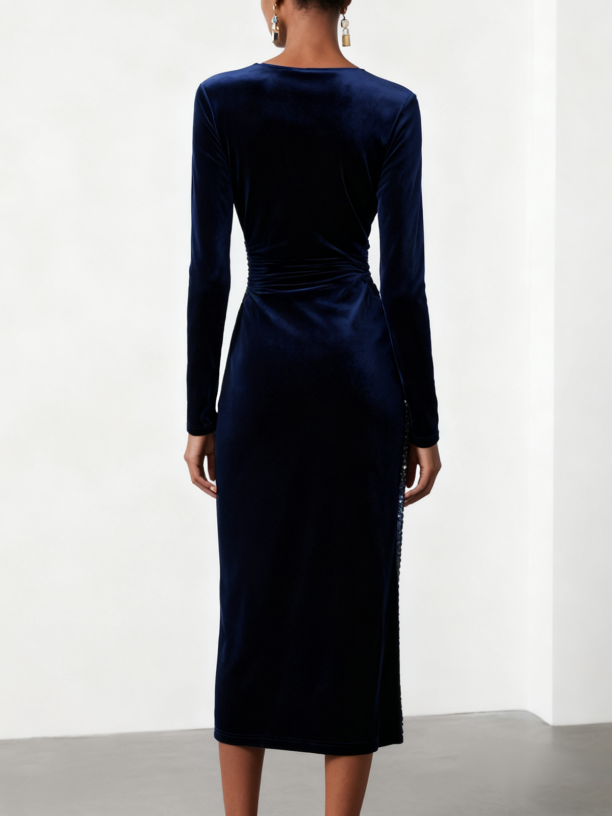 Navy Blue Glitter Sequin Velvet Crew Neck Long Sleeve Sheath Midi Dress