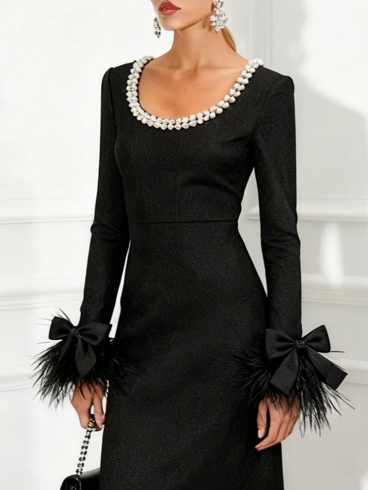 Black Pearl Feather-trimmed Bow Classic U-Neck Long Sleeve A-Line Maxi Dress