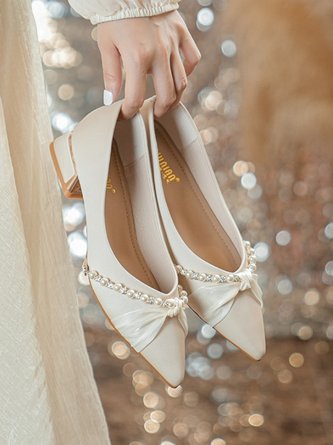 Urban Lightweight Pointed toe Matte Satin trimmed Rhinestone Pearl Low heeled Wedding Shoes