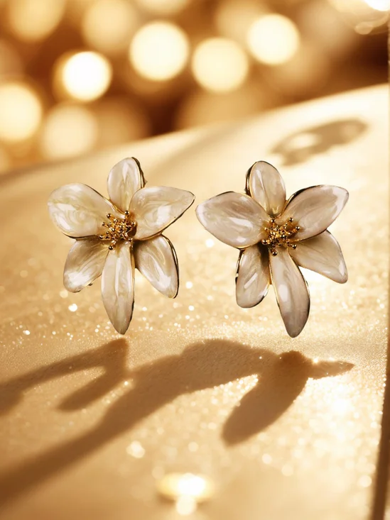 Elegant Floral Stud